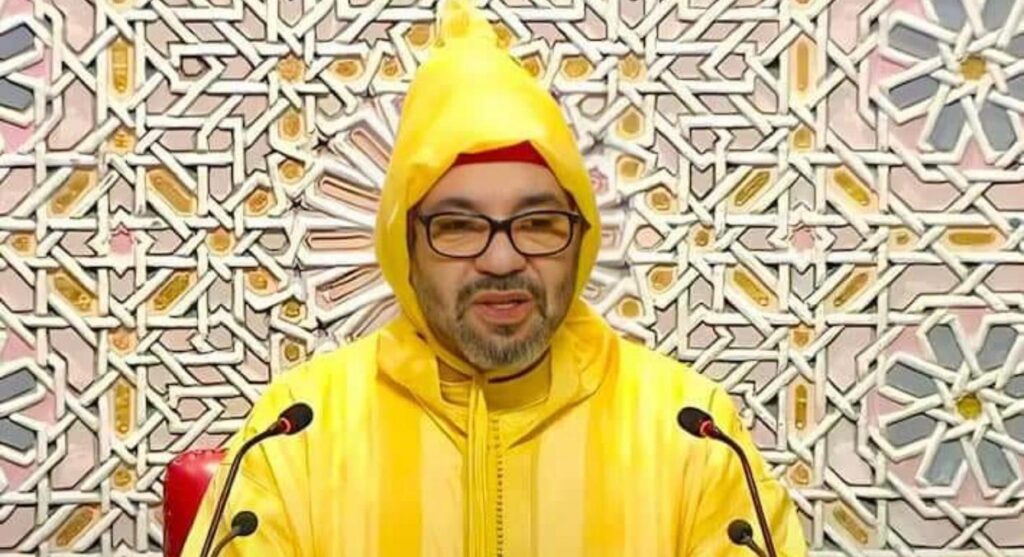 جلالة الملك في افتتاح البرلمان يؤكد عل أهمية مشروع مخطط الحكم الذاتي بالصحراء المغربية